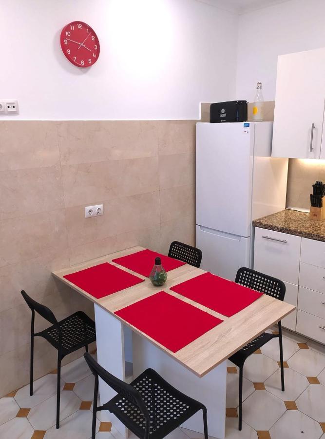 Amplio Apartamento Con Dos Patios Хихон Екстериор снимка
