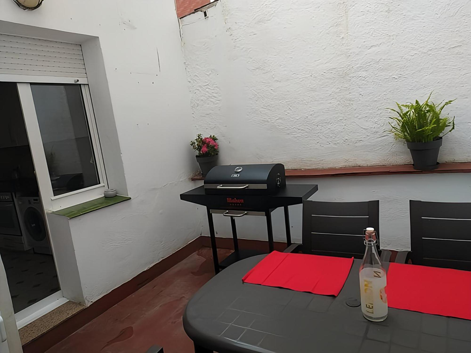 Amplio Apartamento Con Dos Patios Хихон Екстериор снимка